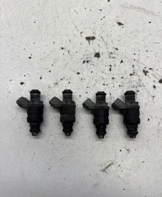 Volkswagen Golf V Fuel injector 06A906031BT