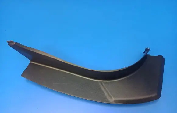 Lexus LS 430 Tailgate trim 6445750030