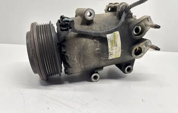 Ford Fiesta Air conditioning (A/C) compressor (pump)