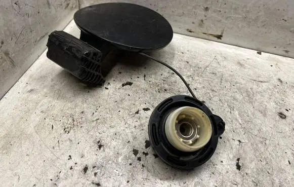Hyundai Santa Fe Fuel tank cap 6951026000