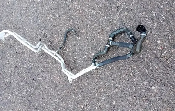 Mercedes-Benz A W177 Engine coolant pipe/hose DBL625431 A2473063100