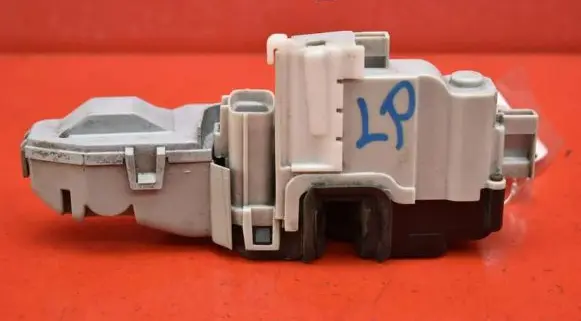 Fiat Bravo Front door lock 51798291