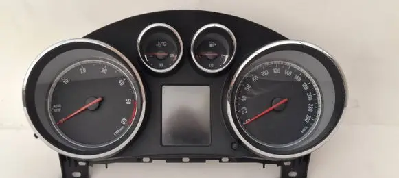 Opel Insignia A Speedometer (instrument cluster) 20930206
