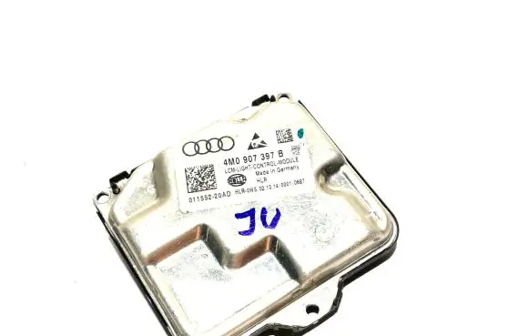 Audi Q7 4M Xenon control unit/module 4M0907397B 01155220AD 4100110697