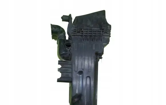 Honda Civic Air filter box 16AB67