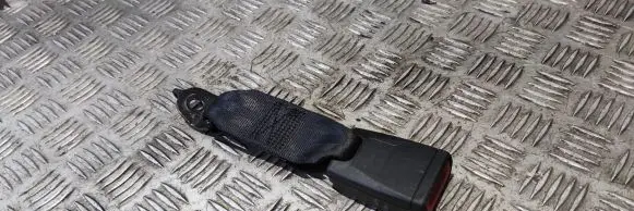 Porsche Macan (95B) Middle seatbelt buckle (rear) 95B857740