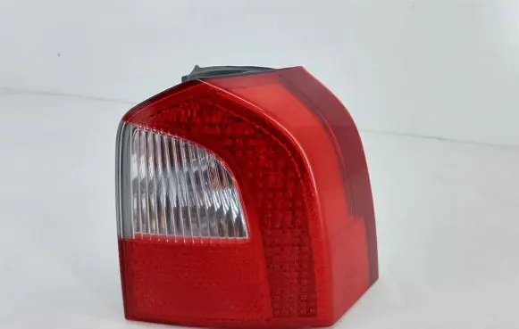 Volvo V70 Rear/tail lights 30698984