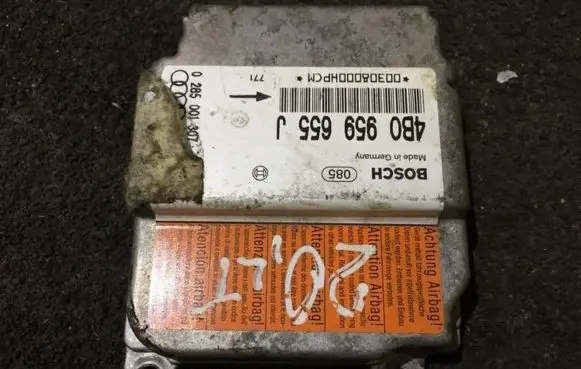 Audi A6 S6 C5 4B Airbag control unit/module 4b0959655j 0285001307