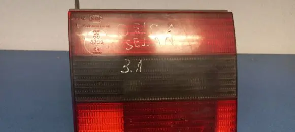 Volkswagen PASSAT B4 Rear/tail lights 3A5945107