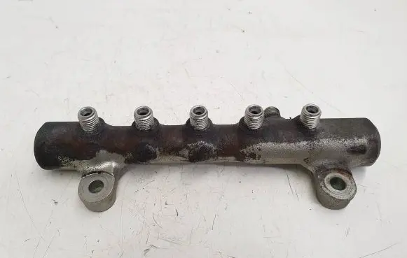 Lexus IS 220D-250-350 Fuel main line pipe