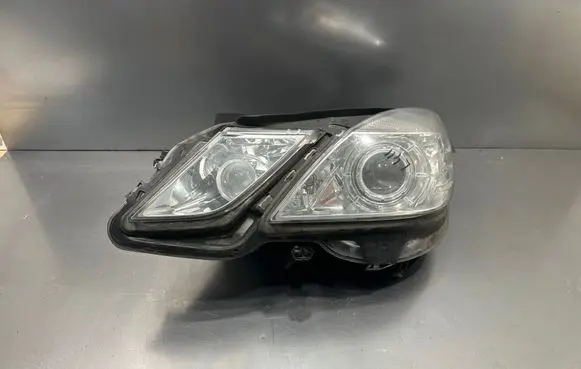 Mercedes-Benz E W212 Headlight/headlamp A2128201959 1ZT01080011 00800110224353