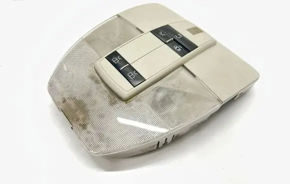 Mercedes-Benz B W245 Front seat light A1698208401 2JM00883160