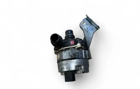 Mercedes-Benz C W205 Electric auxiliary coolant/water pump A0005003800 19T31701027 A2C13846400