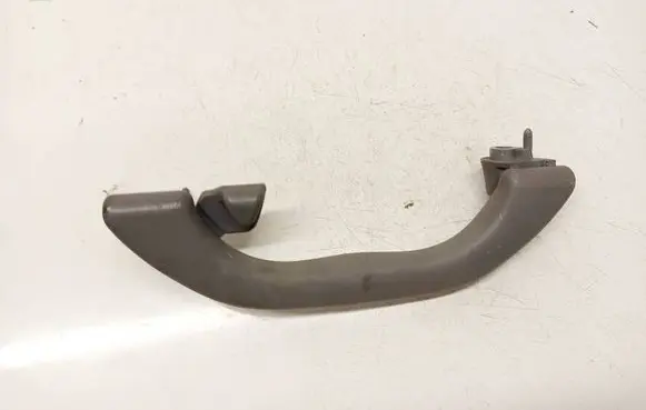 Audi A4 S4 B5 8D Rear interior roof grab handle 8d0857607g