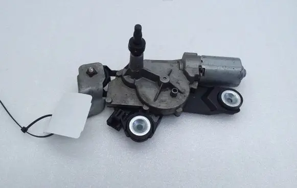 Mazda 3 I Rear window wiper motor BP4K67450