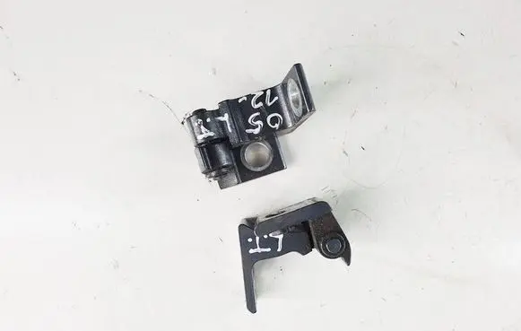 Rear door hinge set