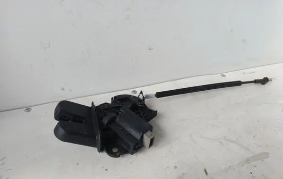 Volkswagen Jetta V Tailgate/trunk/boot lock/catch/latch 4F5827505C