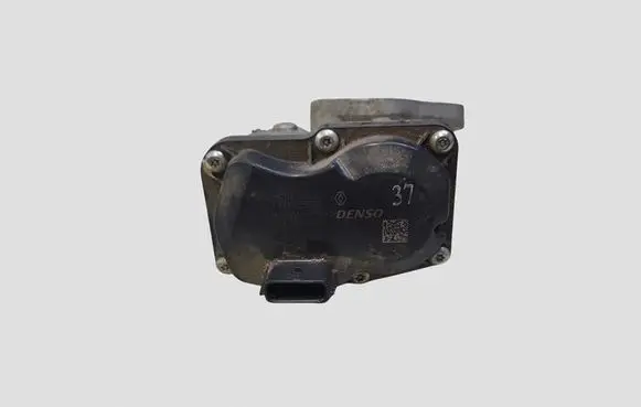 Mercedes-Benz A W176 EGR valve H8201143495 147102557R