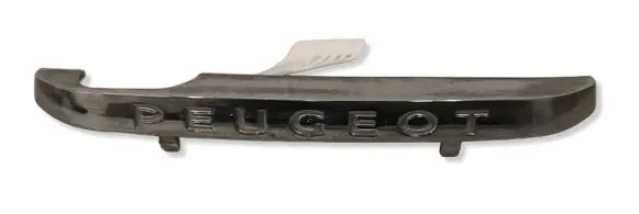Peugeot 2008 II Front bumper splitter molding 9802523677