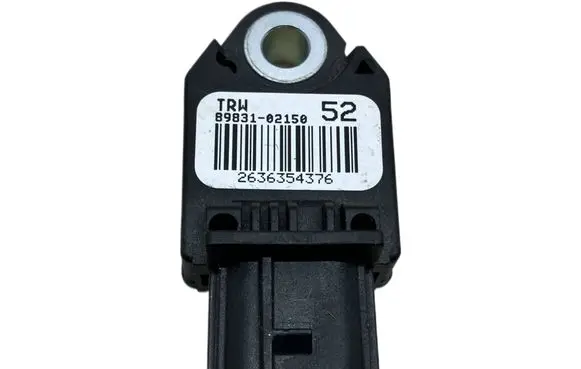 Toyota Avensis T270 Airbag deployment crash/impact sensor 8983102150 89831-02150
