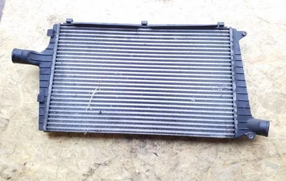 Audi A6 Allroad C5 Intercooler radiator 
