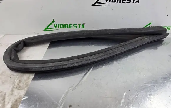 Opel Combo E Engine compartment rubber 9816782280