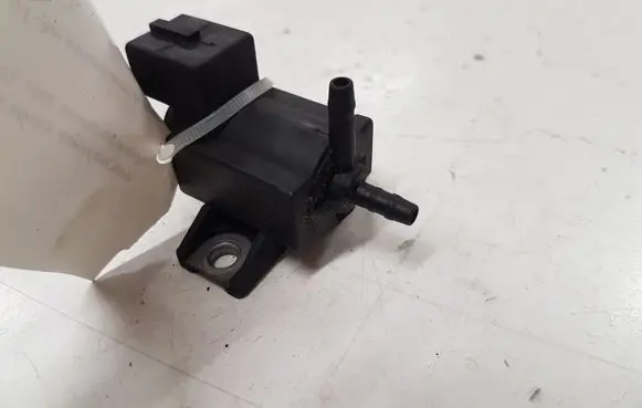Lexus IS 220D-250-350 Sensor 258600R010