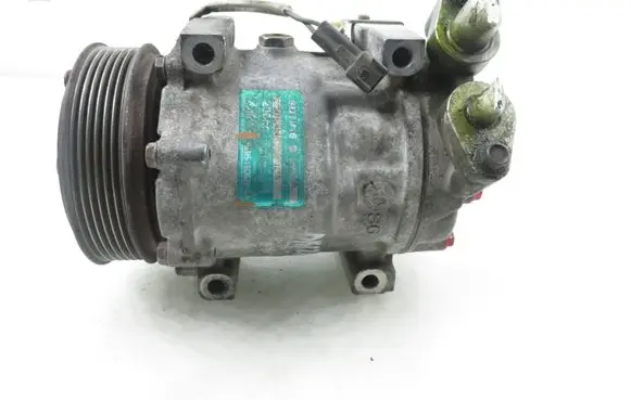 Ford Focus Air conditioning (A/C) compressor (pump) 3M5H19D629SA
