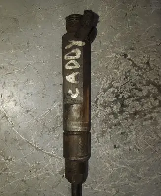 Volkswagen Caddy Fuel injector 0281302010 2FHKBEL58P87 190BAR