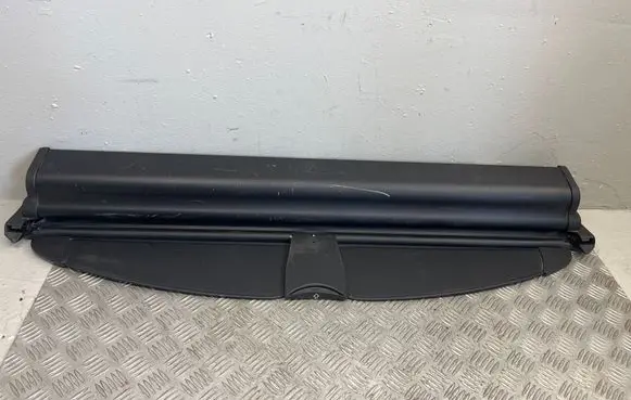 Mercedes-Benz C W204 Loading door sun blind/shade 