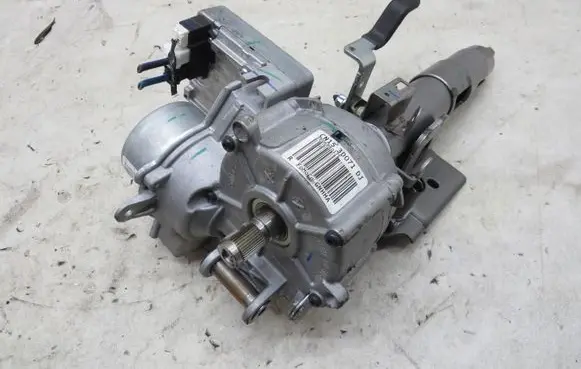 Ford Ecosport Steering wheel axle GMAUTO4574097