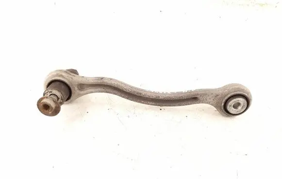 Rear control arm