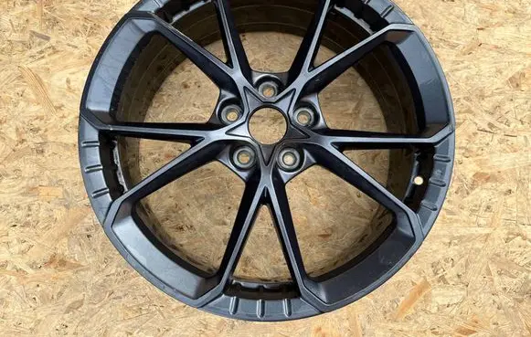 Hyundai i30 R19 alloy rim 52910S0200