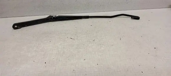 Volkswagen Transporter - Caravelle T4 Front wiper blade arm 701955409A
