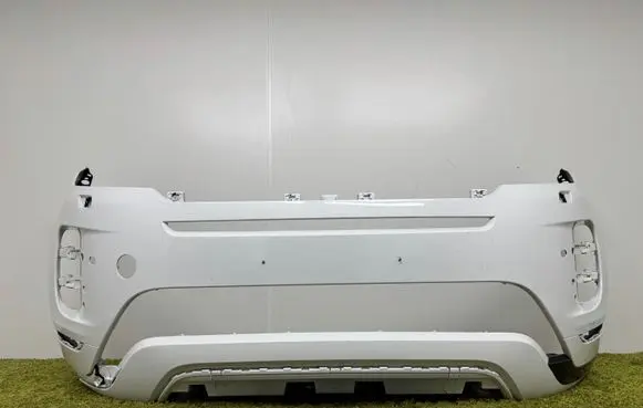 Land Rover Evoque II Front bumper k8d2-17f775-bb