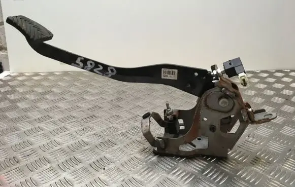 Hyundai i30 Brake pedal 32802A5700