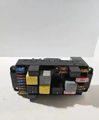 Mercedes-Benz C W203 Fuse module 2095452001 5DK00848513 A2095452001