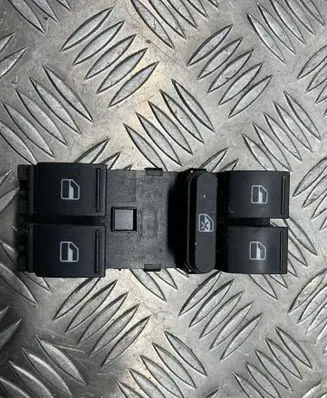 Volkswagen Golf VI Electric window control switch 1K4959857B