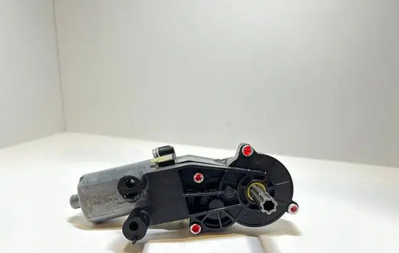Mercedes-Benz E C207 W207 Seat adjustment motor 0390203323