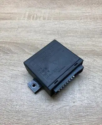 Opel Zafira A Light module LCM 09135156