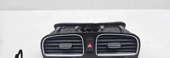 Volkswagen Golf VI Dash center air vent grill 5K0815735D 5K0819728 5K0815736D