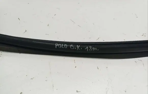 Volkswagen Polo VI Rear door rubber seal (on body) 2G6867913