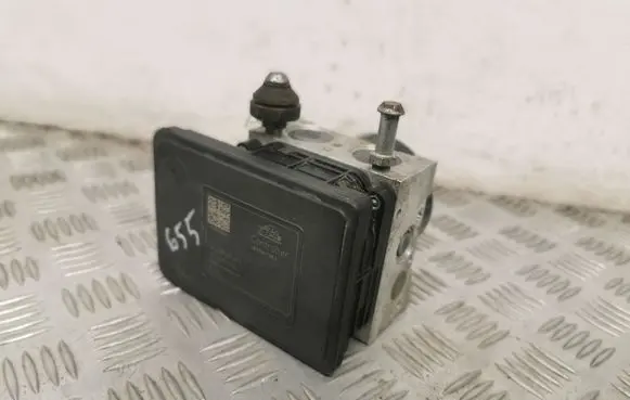 Nissan Note (E12) ABS Pump 476603VU0B