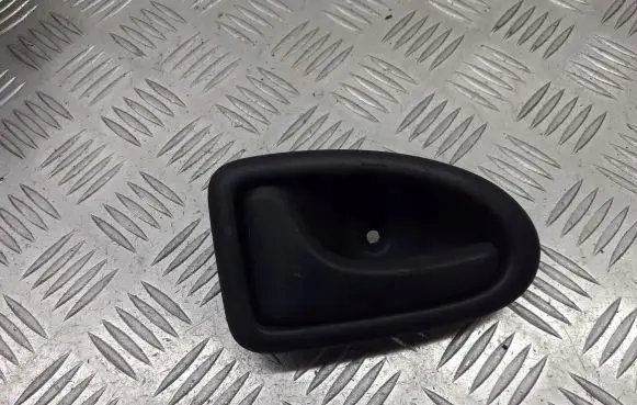 Renault Megane I Rear door interior handle 8200028994
