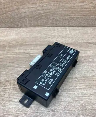 BMW 7 E38 Door control unit/module 8366529 5DK00735810
