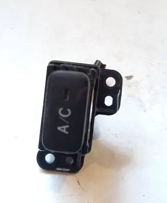Toyota Hilux (AN10, AN20, AN30) Air conditioning (A/C) switch 153984