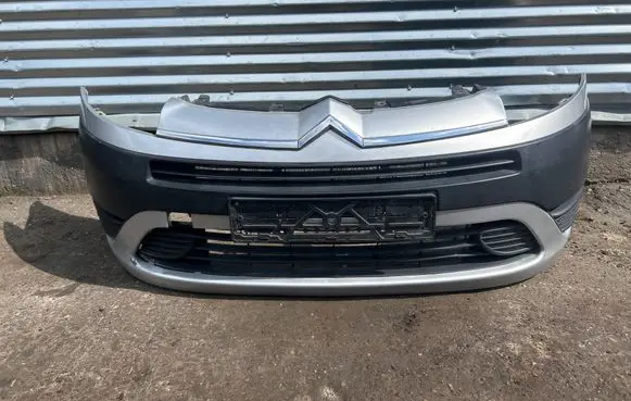 Citroen C4 Grand Picasso Front bumper