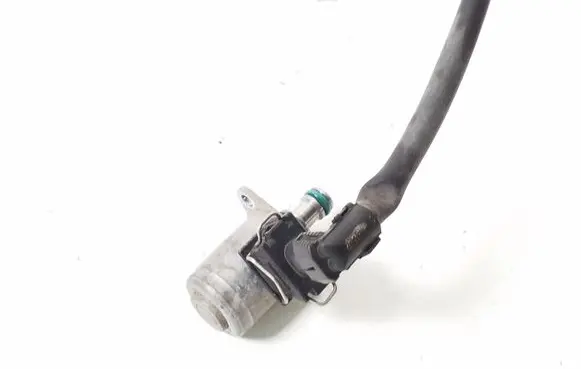 Mercedes-Benz C W204 Hydraulic servotronic pressure valve 613664