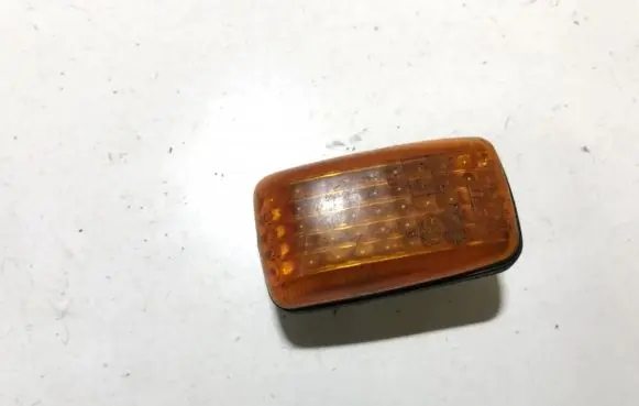 Mitsubishi Colt Front fender indicator light 21437558 214-37558