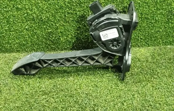 Ford Transit Custom Accelerator throttle pedal BK219F836AC BK219F836